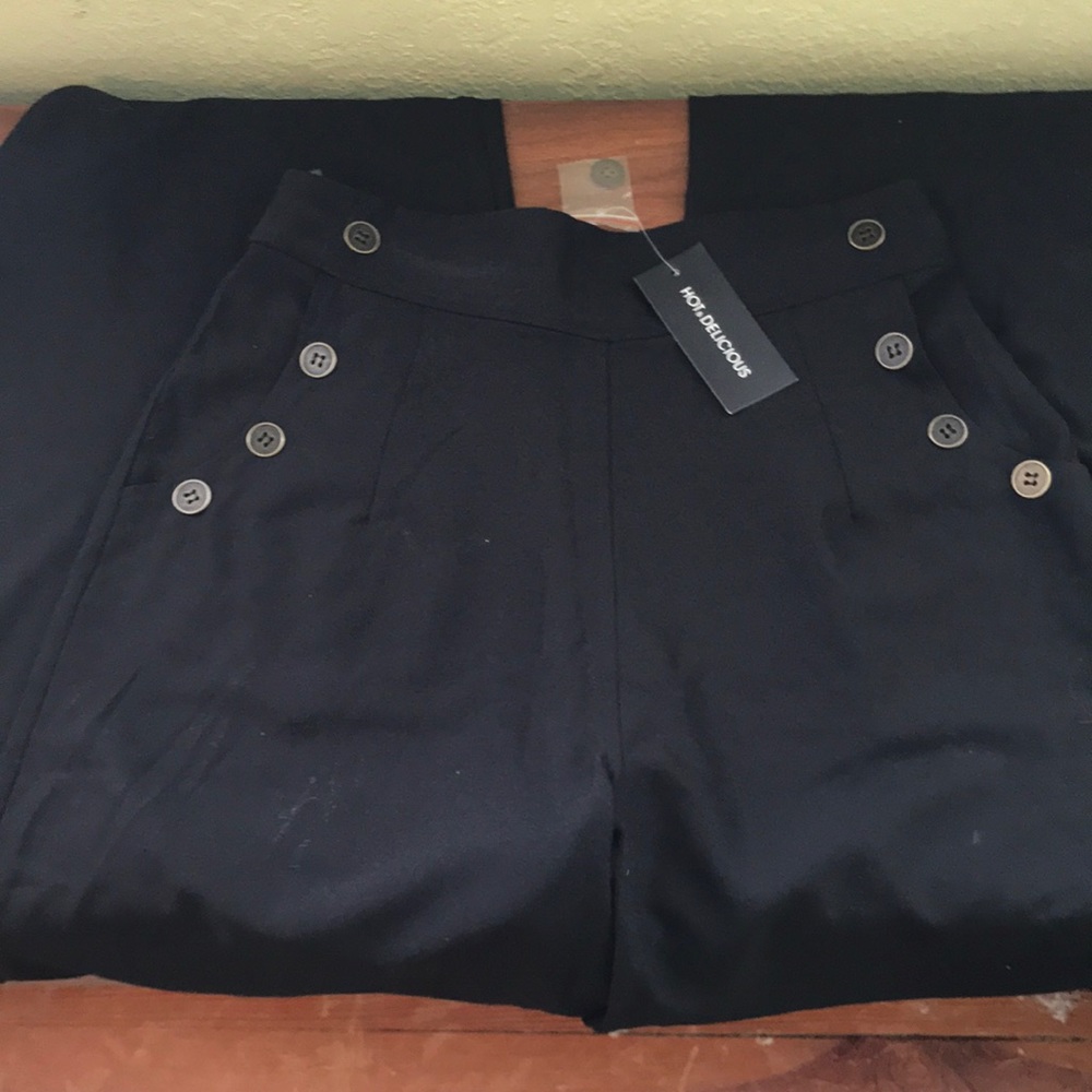 Wide leg trousers with sailor bottom front